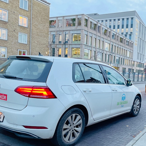 Din trafikskola i Malmö - gratis upphämtning